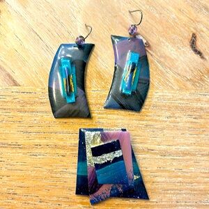 Vintage 80s costume jewelry- earrings and pin